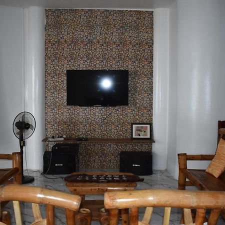 Seaside Traveler'S Inn By Camiguin Island Home Catarman  Экстерьер фото