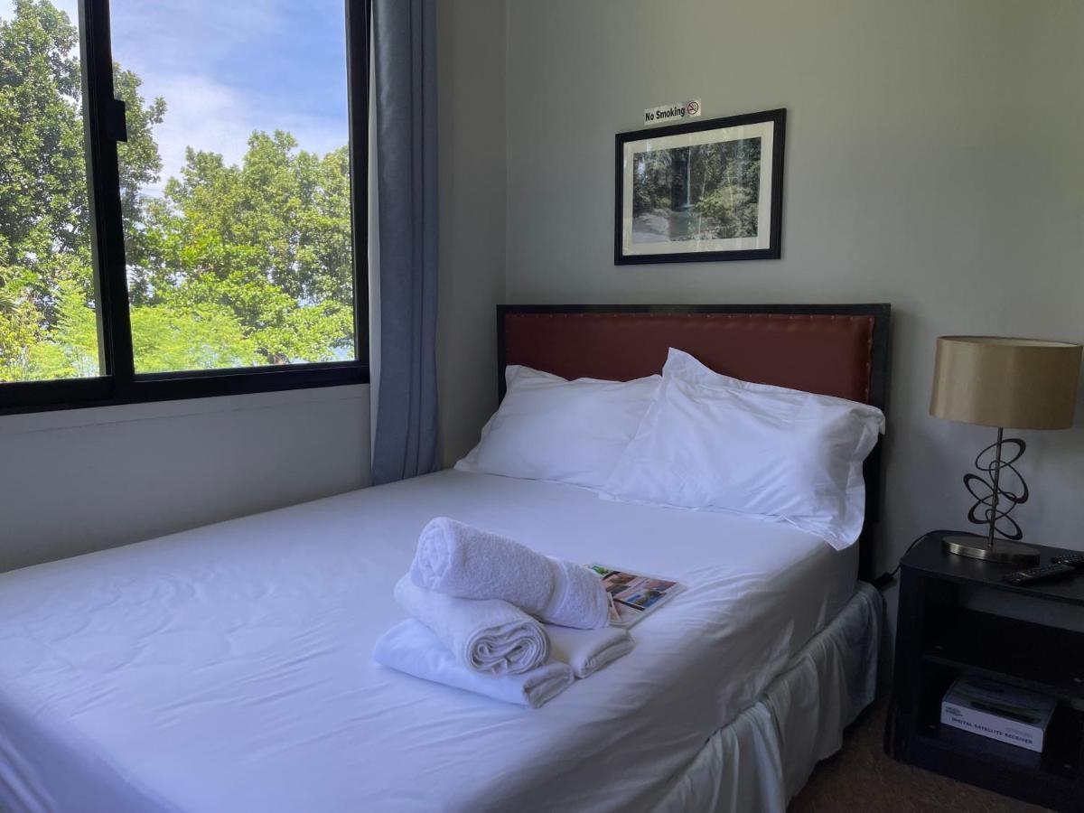 Seaside Traveler'S Inn By Camiguin Island Home Catarman  Экстерьер фото