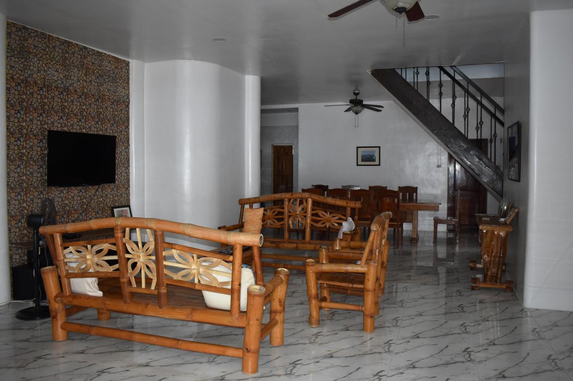 Seaside Traveler'S Inn By Camiguin Island Home Catarman  Экстерьер фото